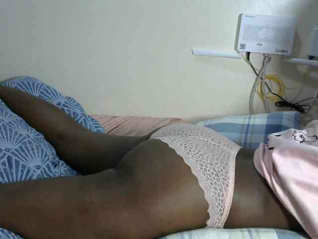 Lovelyacce webcam