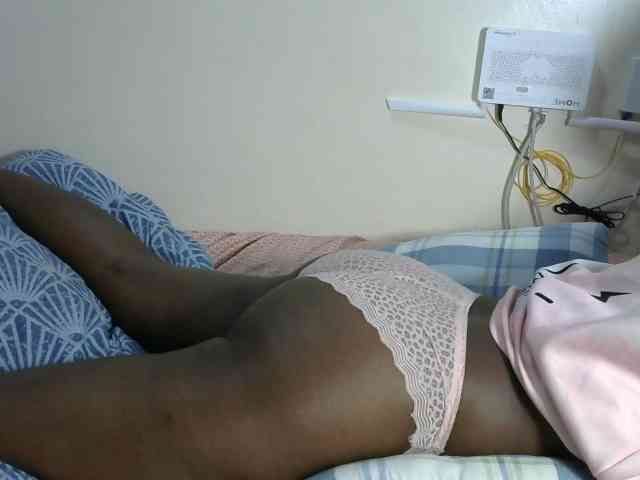 Lovelyacce webcam