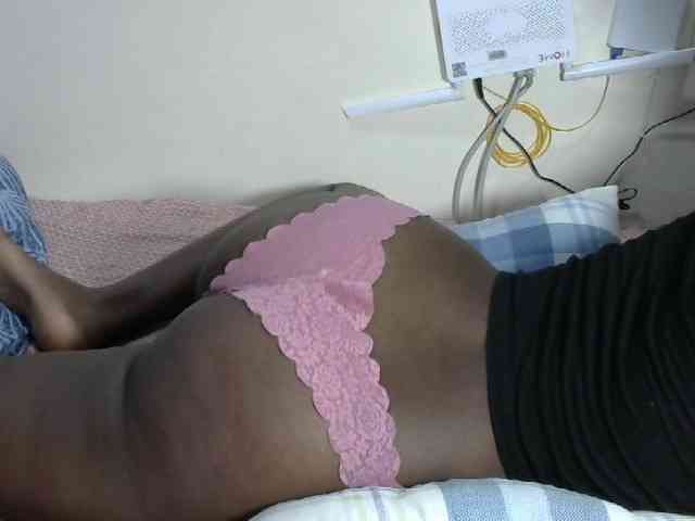 Lovelyacce webcam