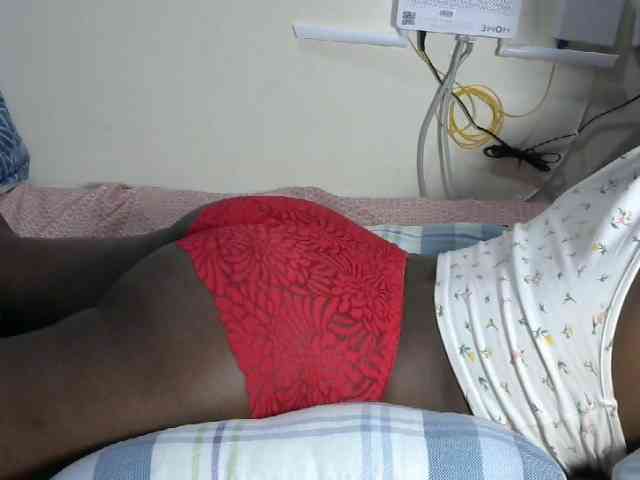 Lovelyacce webcam