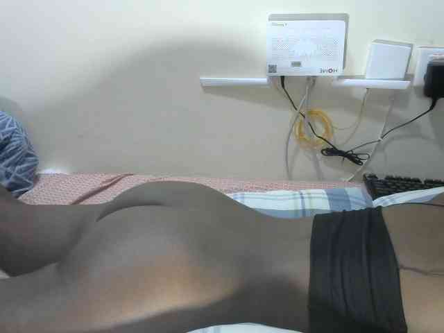 Lovelyacce webcam