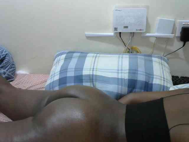 Lovelyacce webcam