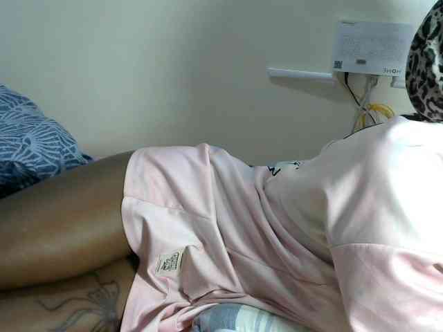 Lovelyacce webcam