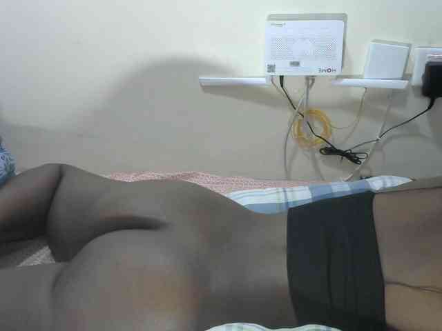 Lovelyacce webcam
