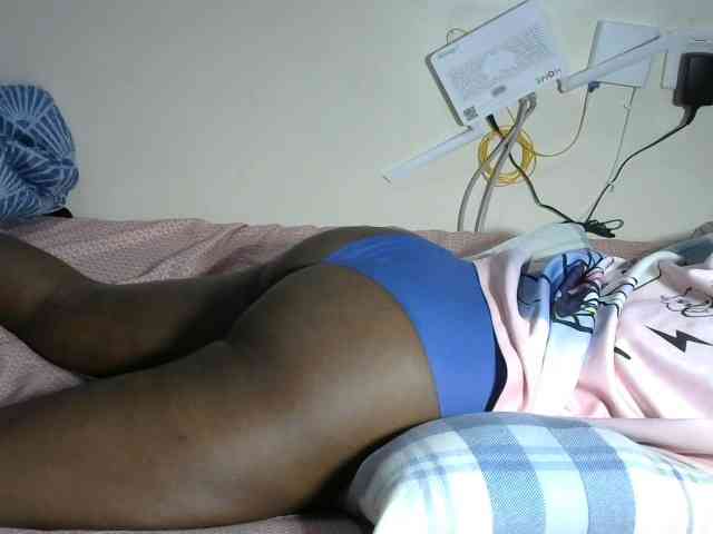 Lovelyacce webcam