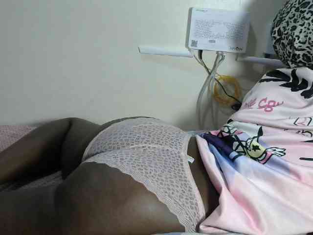 Lovelyacce webcam