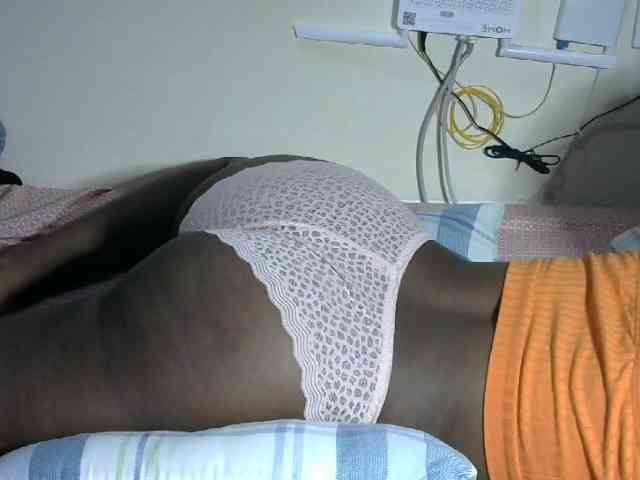 Lovelyacce webcam