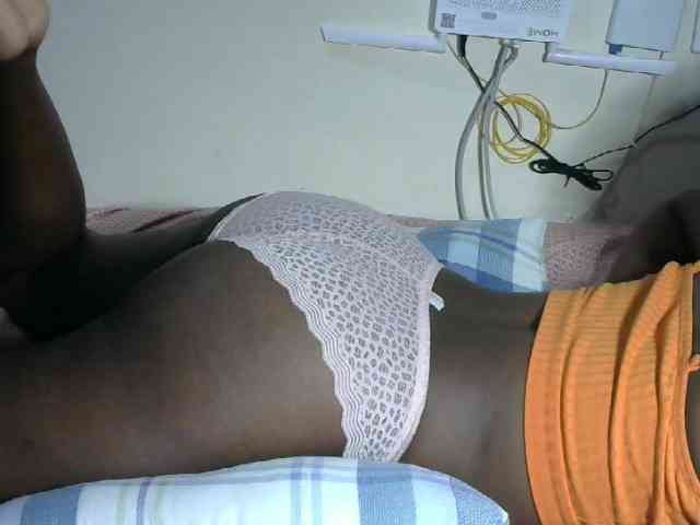 Lovelyacce Live Webcam on BongaCams