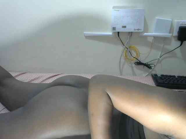 Lovelyacce webcam