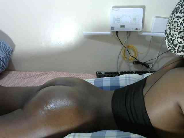 Lovelyacce webcam