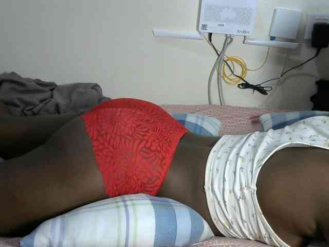 Lovelyacce webcam