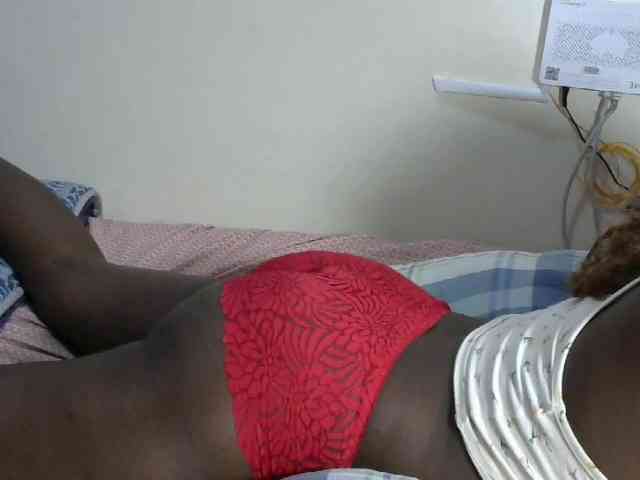 Lovelyacce webcam