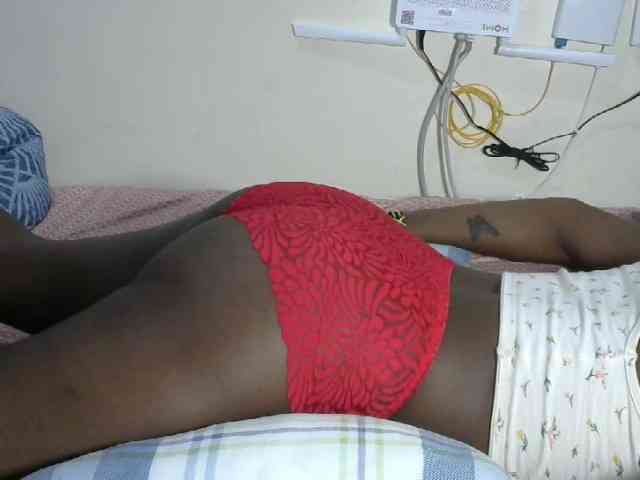 Lovelyacce webcam