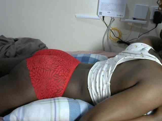 Lovelyacce webcam