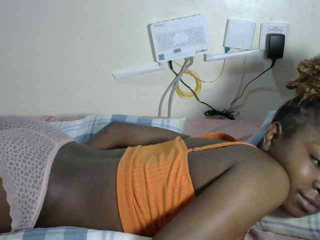 Lovelyacce webcam