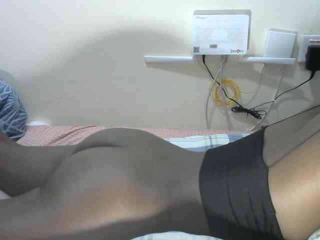 Lovelyacce webcam