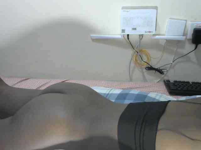 Lovelyacce webcam
