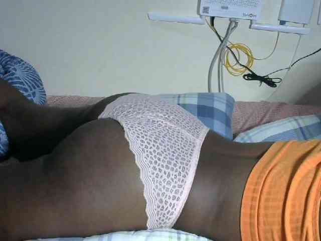 Lovelyacce webcam