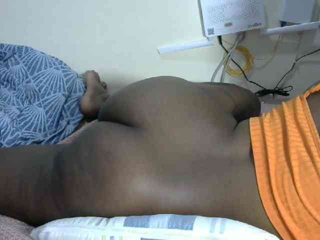 Lovelyacce webcam