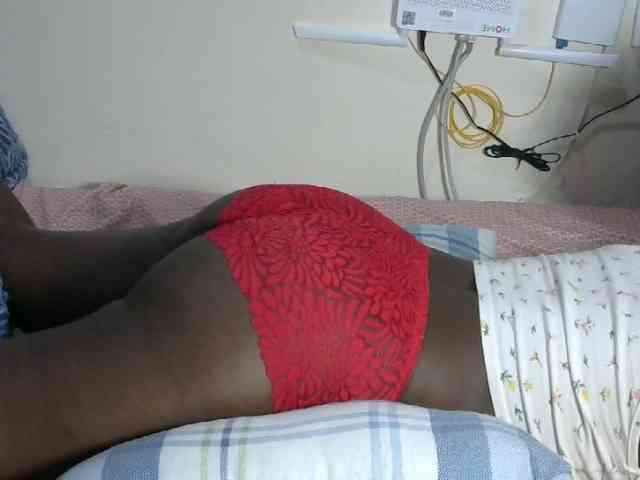 Lovelyacce webcam
