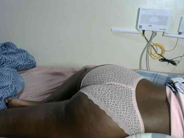 Lovelyacce webcam