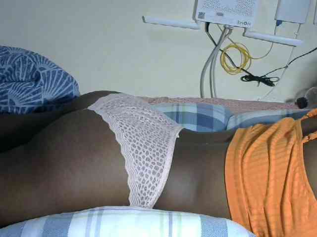 Lovelyacce webcam