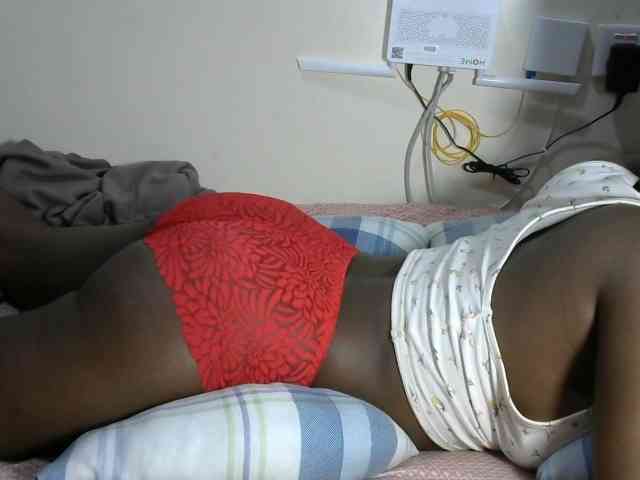 Lovelyacce webcam