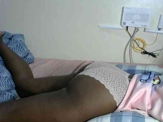Lovelyacce webcam