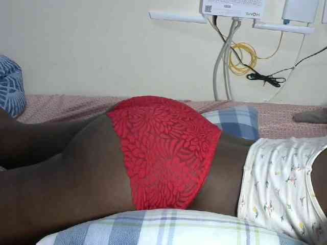 Lovelyacce webcam
