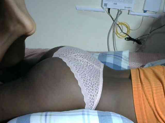 Lovelyacce webcam