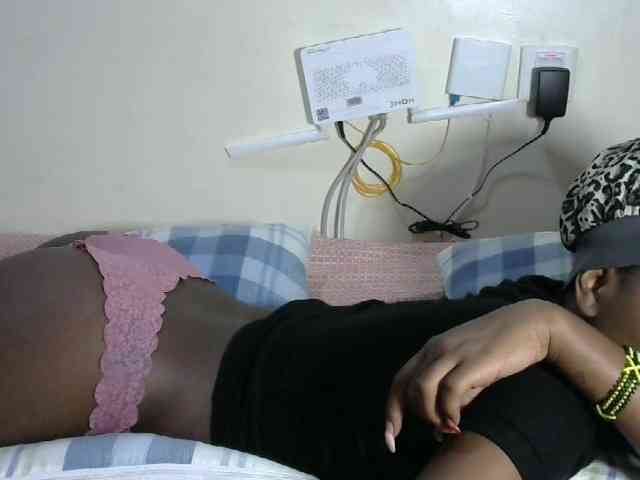 Lovelyacce webcam