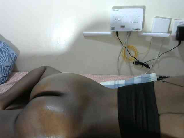 Lovelyacce webcam