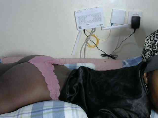 Lovelyacce webcam