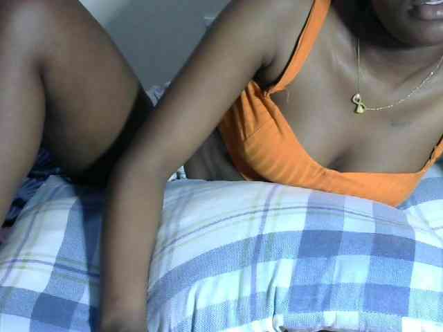 Lovelyacce webcam