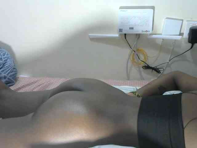 Lovelyacce webcam