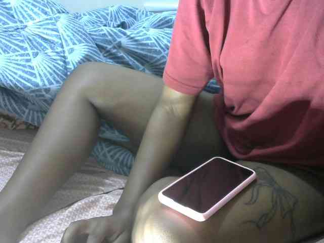 Lovelyacce webcam