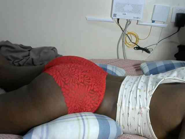 Lovelyacce webcam