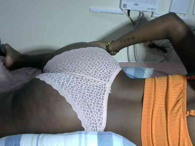 Lovelyacce webcam