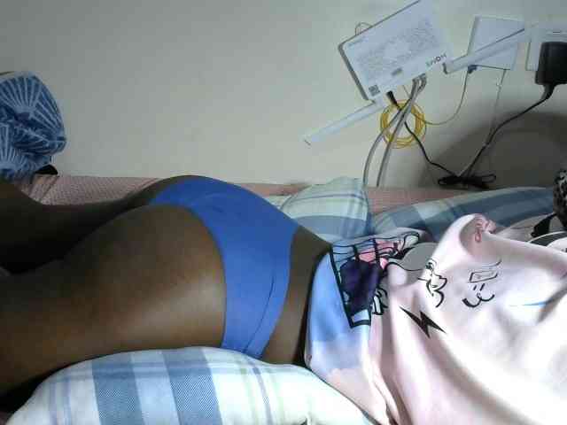 Lovelyacce webcam