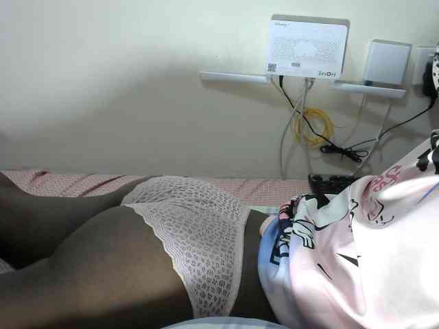 Lovelyacce webcam