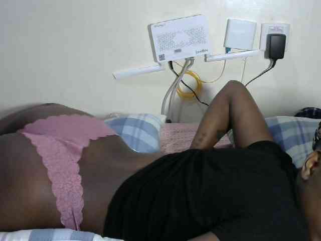 Lovelyacce webcam