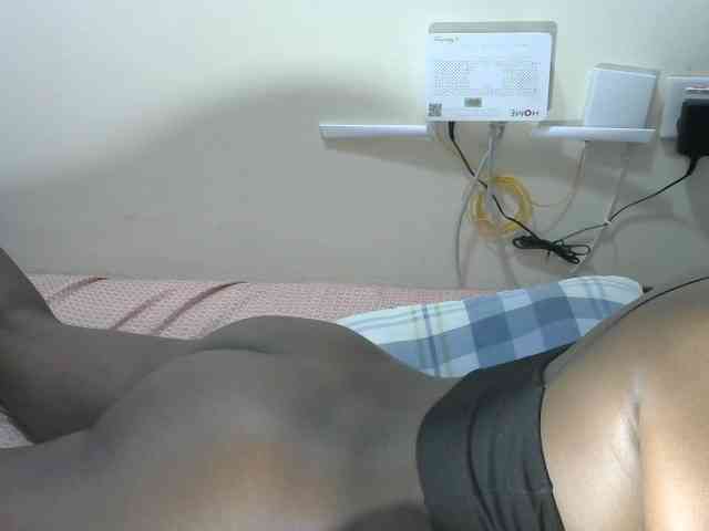 Lovelyacce webcam