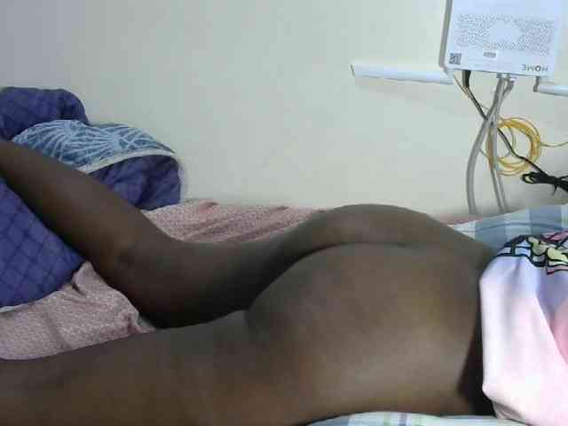 Lovelyacce webcam