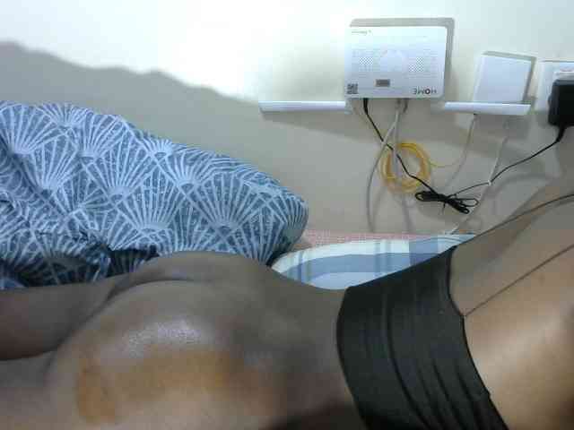 Lovelyacce webcam