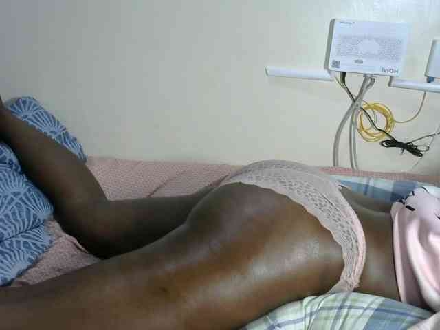 Lovelyacce webcam