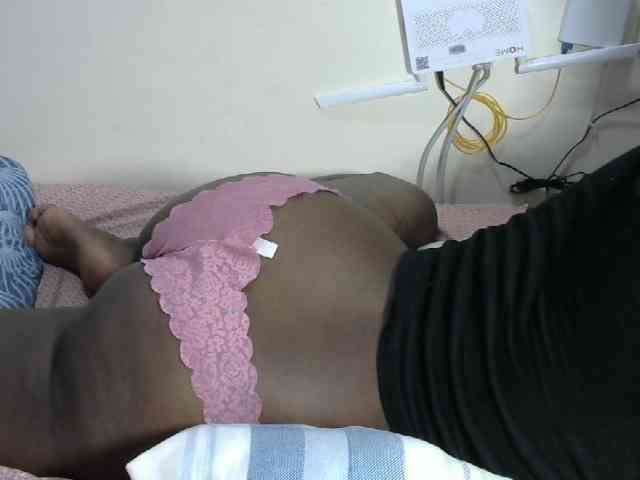 Lovelyacce webcam
