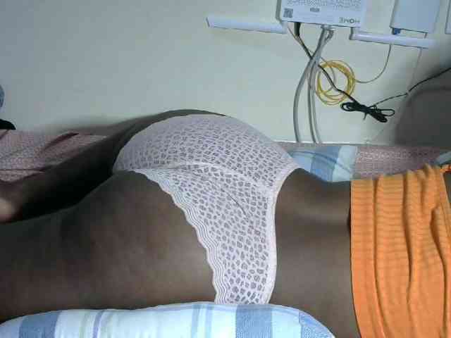 Lovelyacce webcam