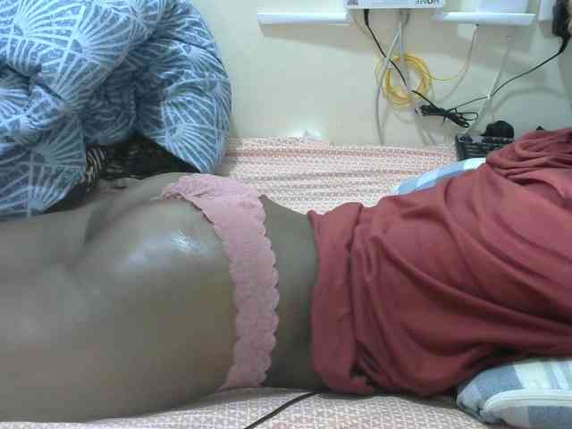 Lovelyacce webcam