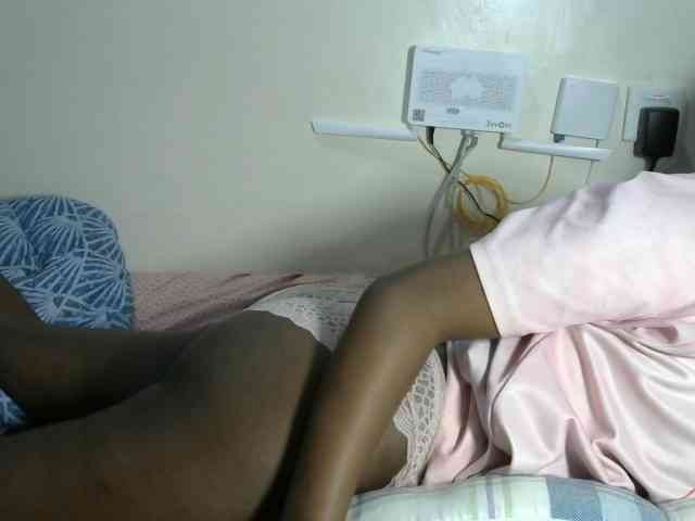 Lovelyacce webcam