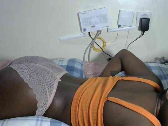 Lovelyacce webcam